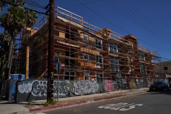 A new condominium building is being built in Los Angeles on Sept. 22, 2022. (Allison Dinner/Getty Images)