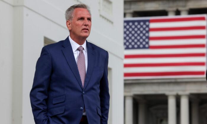 McCarthy Asks Senate Republicans to Trust Him in House Speaker Role