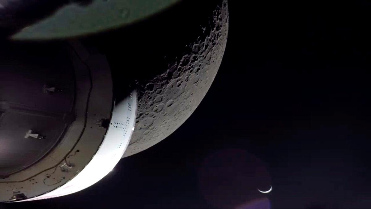 NASA's Orion spacecraft beam back close-up photos of the moon and Earth on Dec. 5, 2022. (NASA via AP)
