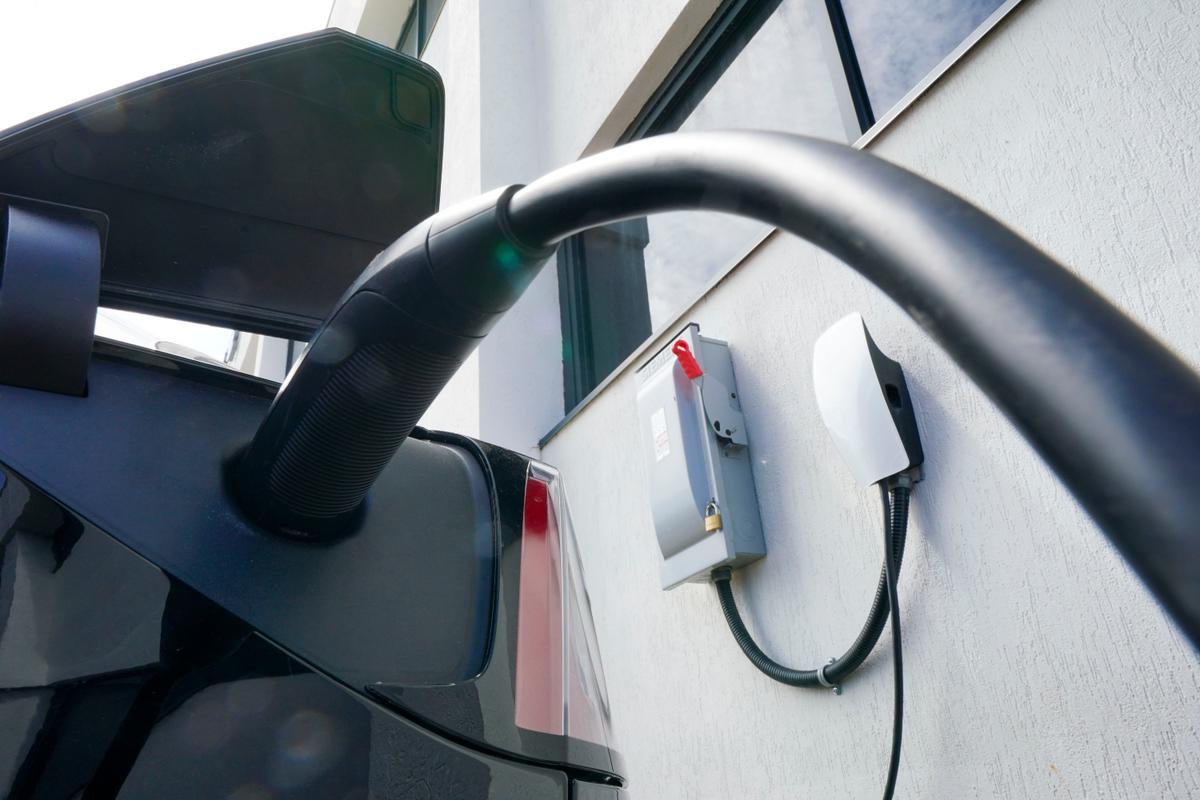 Environment Canada Looking Into ‘Cost of Ownership’ of Electric Vehicles