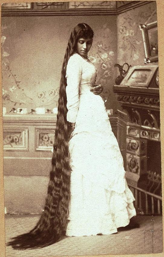 An unknown lady with long hair, circa 1900.