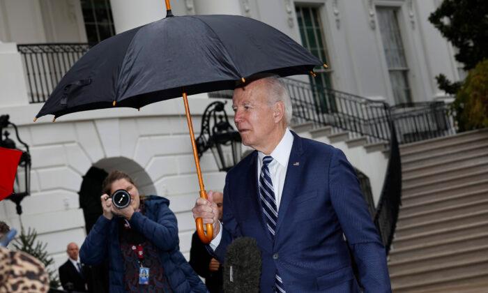 Biden Reveals Why He Isn’t Visiting Border While in Arizona