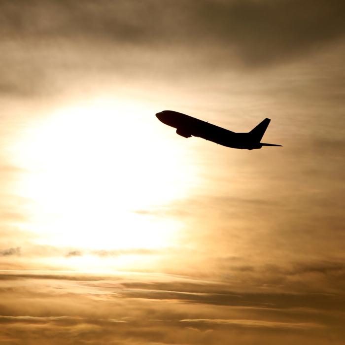 EU Agrees Law to Make Airlines Pay More for Carbon Dioxide Emissions