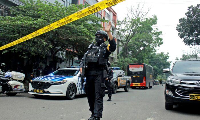 Suicide Bomber Hits Indonesian Police Station, Killing 1