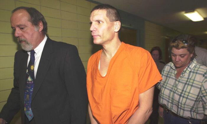 Oklahoma Executes Man Who Killed Elderly Couple in 2003
