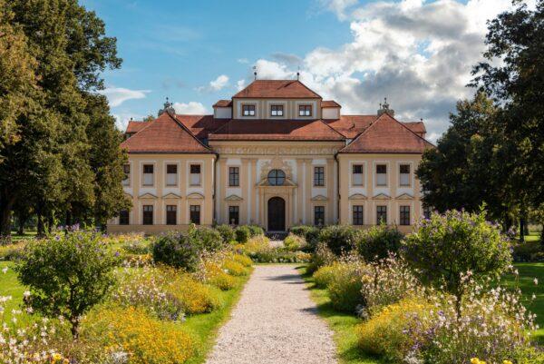 The Lustheim Baroque palace sits on an artificial island, at the end of the Schleissheim garden complex. Constructed of brick and designed to resemble an Italian villa, the palace occupies two floors, with the apartments of the elector and the electress on each side. (<a href="https://www.shutterstock.com/g/zahn">imagoDens</a>/<a style="font-size: 16px;" href="https://www.shutterstock.com/image-photo/baroque-lustheim-palace-park-oberschleissheim-near-2094709963">Shutterstock)</a>