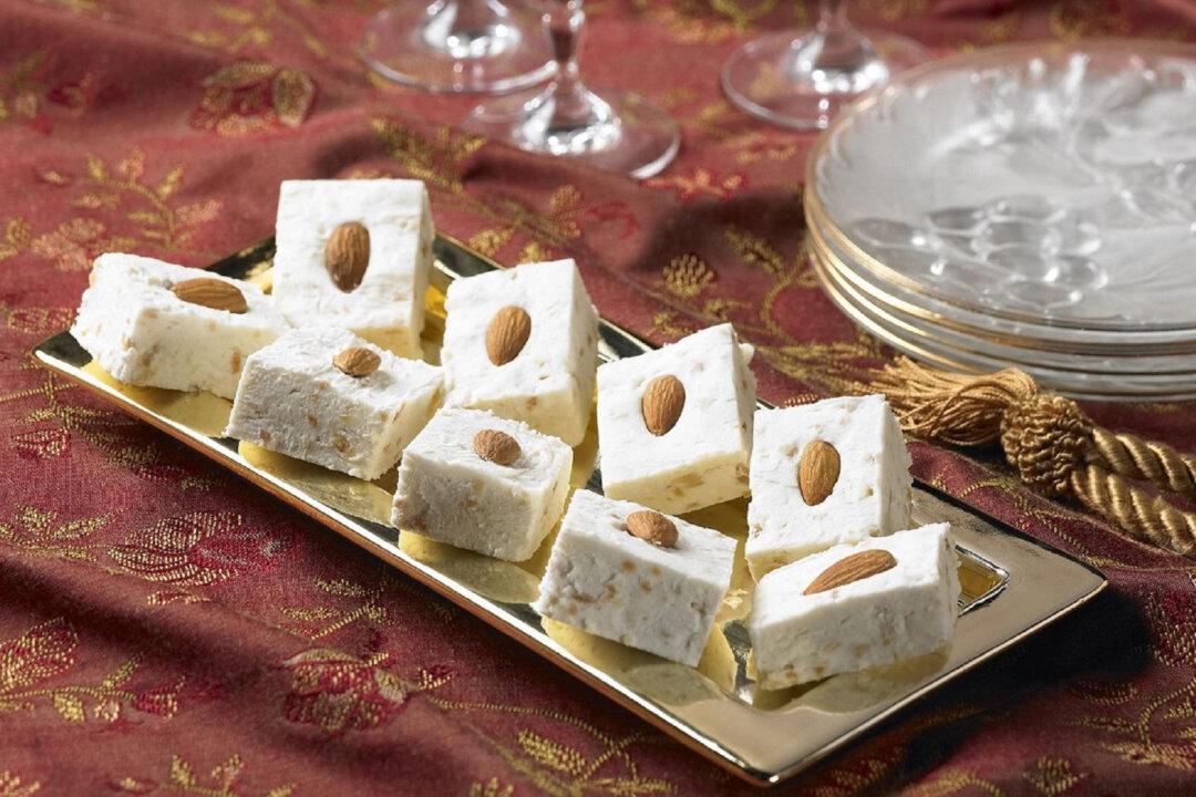 Vanilla Fudge with Almond