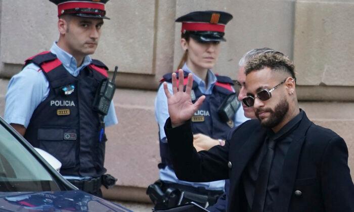 Spanish Court Acquits Soccer Star Neymar in Fraud Trial