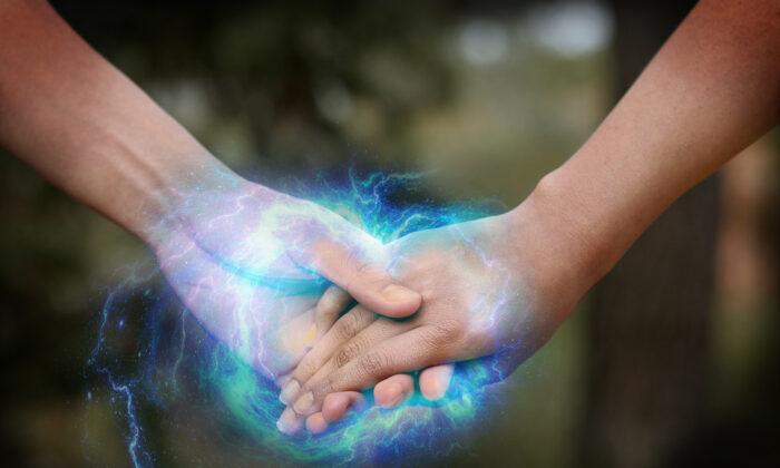 Russian Researcher Reveals Human Energy Fields—Auras—Related to Love, Positive, Negative Emotion, Health