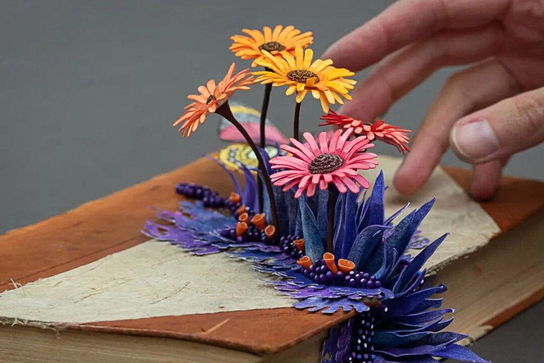 Artist ‘Grows’ Corals, Flowers, and Fungi on Discarded Objects, Turning Them Into Artworks
