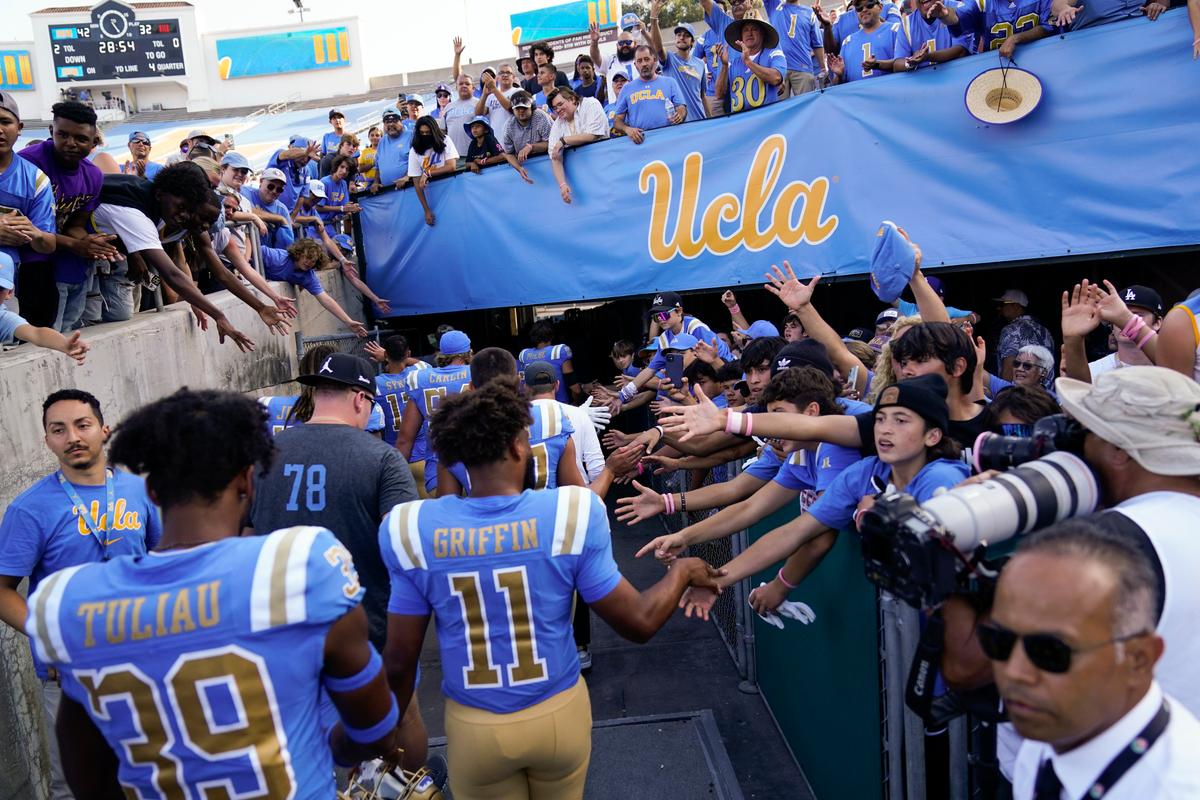 California Regents Vote to Affirm UCLA’s Move to Big Ten