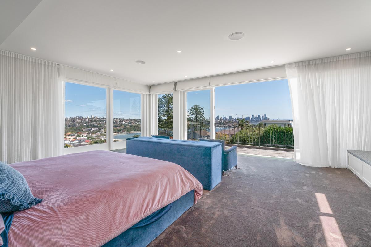 The master bedroom provides a view all the way to Sydney Harbor. (Sydney Sotheby’s International Realty)