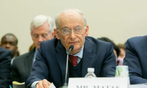 Canadian human rights lawyer David Matas testifies at a U.S. Congressional hearing on forced organ harvesting in Washington. (Lisa Fan/The Epoch Times)