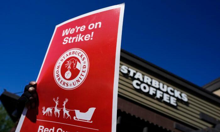 Starbucks Workers Plan 3-Day Walkout at 100 US Stores