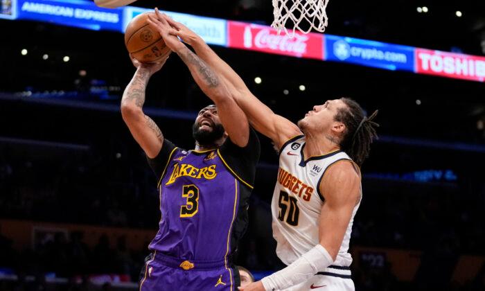 Davis Injured, but LeBron Leads Lakers Past Denver 126–108