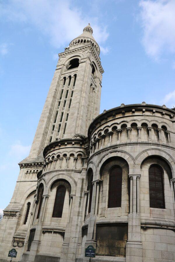 At the top of the dome is the bell tower, which was completed in 1912. This campanile (or bell tower) hosts the largest bell in France, known as the “Savoyarde.” It weighs 19 tons, making it heavier than London’s Big Ben. (<a href="https://www.shutterstock.com/g/BorisEdelmann">Boris Edelmann</a>/<a href="https://www.shutterstock.com/image-photo/basilica-coeur-paris-france-1141829987">Shutterstock</a>)