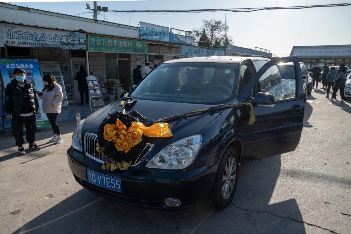 A vehicle decorated with traditional funeral adornments outside Dongjiao Funeral Parlor, reportedly designated to handle COVID-19 fatalities, in Beijing on Dec. 19, 2022. (Bloomberg)