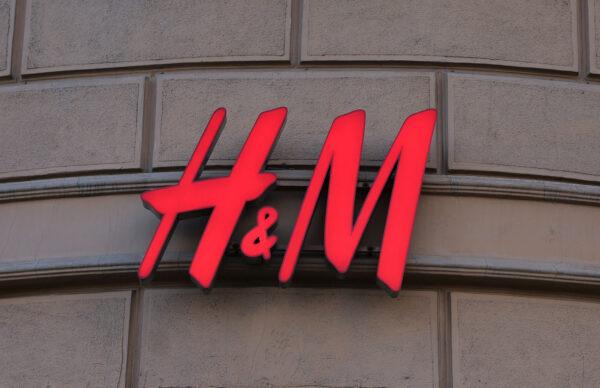 The logo of H&M outside a store on the day it closes in Moscow on Nov. 30, 2022. (Evgenia Novozhenina/Reuters)