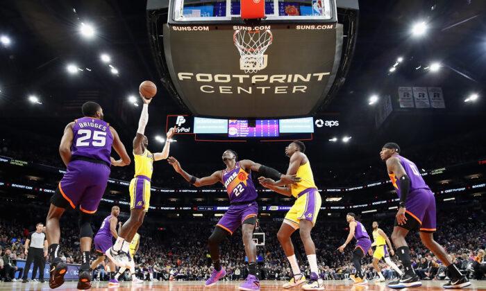 Paul Scores Season-High 28, Suns Roll Past Lakers 130–104