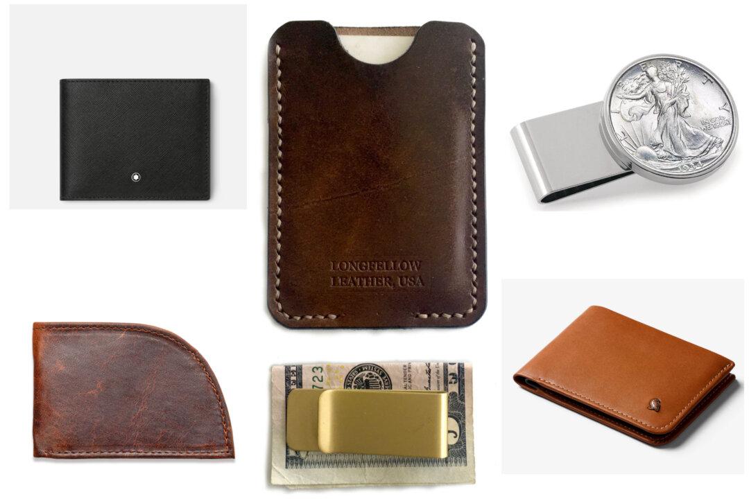 Slim and Sleek: Innovative Ways to Carry Cash and Cards