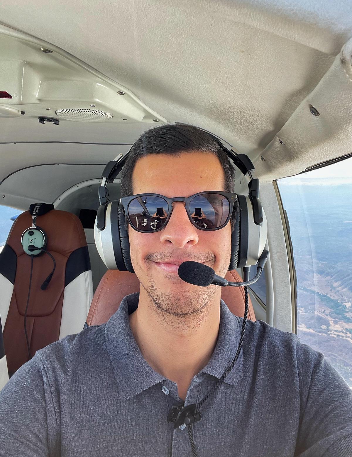 Felipe Chavez, 29, is a pilot of 11 years, flight instructor, and hobby photographer from Costa Rica. (Courtesy of <a href="https://www.instagram.com/felipe_cj93/">Felipe Chavez</a>)