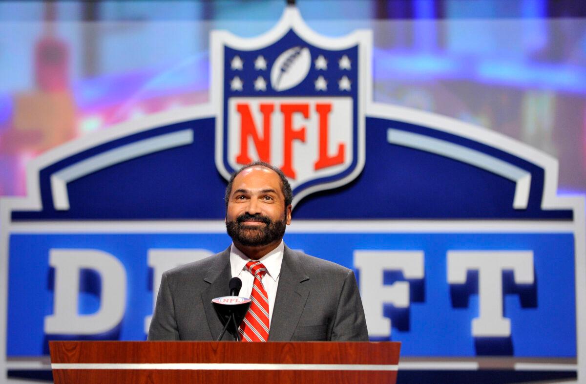 Hall of Fame Pittsburgh Steeler Franco Harris announces a draft pick during the second round of the NFL Draft at Radio City Music Hall in New York on April 29, 2011. (Stephen Chernin/AP Photo)