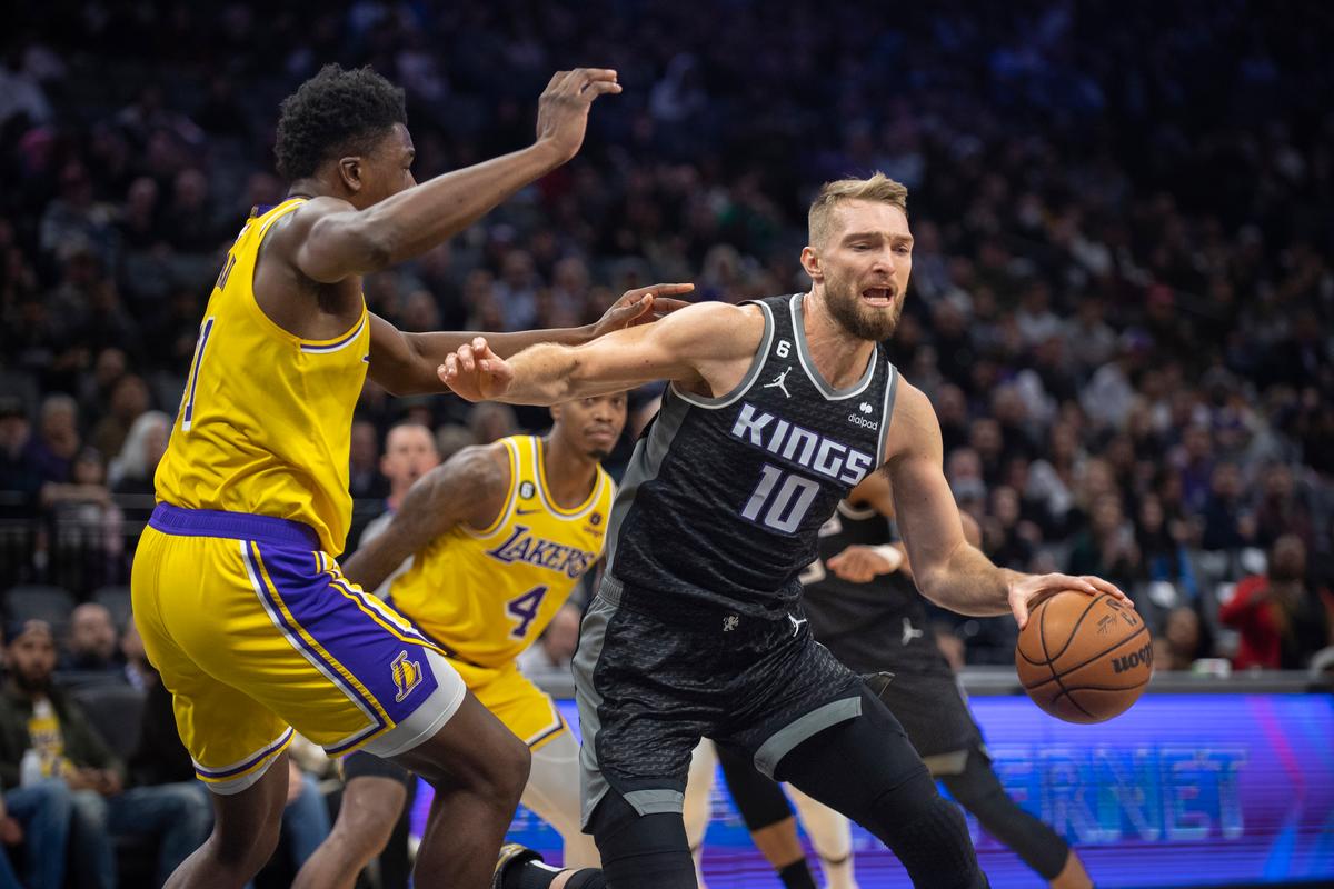 Sabonis Leads Balanced Scoring as Kings Beat Lakers 134–120