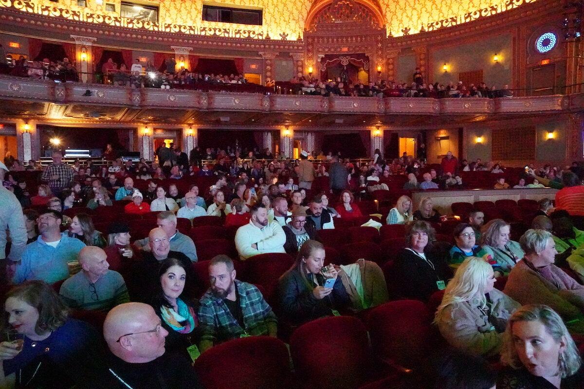 Audience members gather in the Tennessee Theatre to watch A Drag Queen Christmas in Knoxville, Tenn., on Dec. 22, 2022. (Jackson Elliott/The Epoch Times)