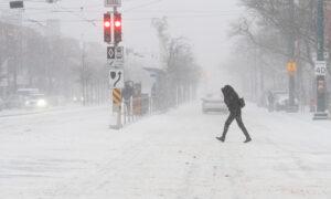 GTA Under Snowfall Warning, Expecting 15 Centimetres