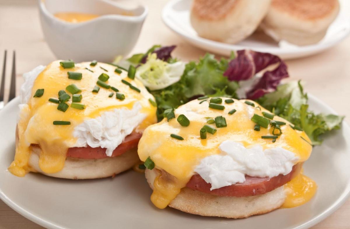 Eggs Benedict
