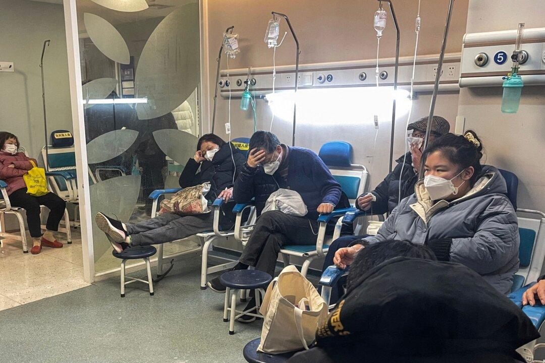 China’s Top Health Agency Stops Publishing Daily COVID Data After Leaked Memo Shows Hundreds of Millions of Cases