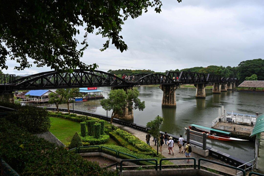 Irish Tourist Dies in Fall From Moving Train in Thailand