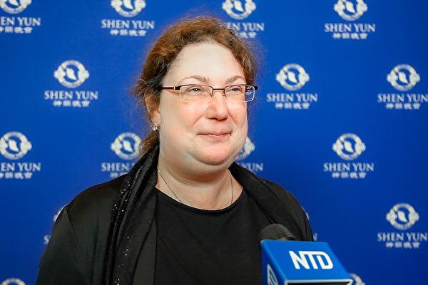 Maureen Viktoria Fritsch was thrilled by Shen Yun in Berlin. (NTD)
