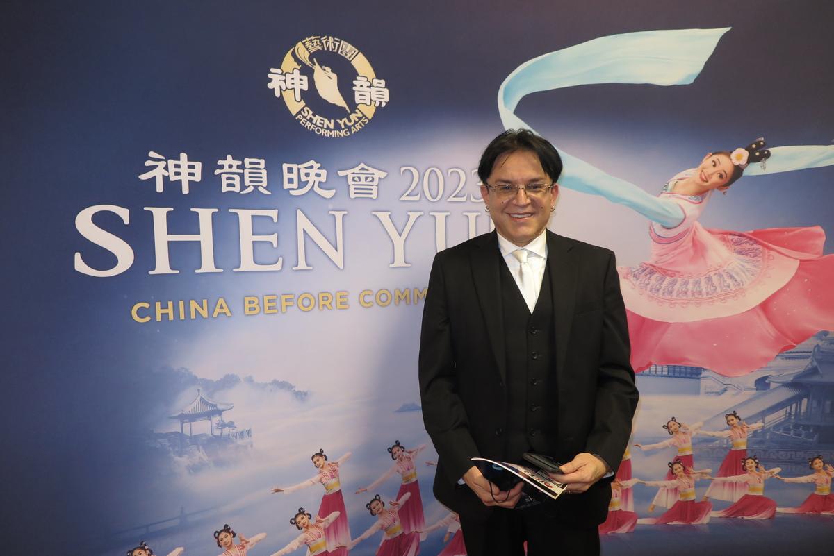 Shen Yun ‘Brought Tears to My Eyes,’ Says College Dean