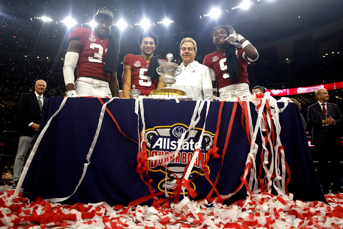 Young Throws for 5 TDs, Alabama Tops K-State in Sugar Bowl