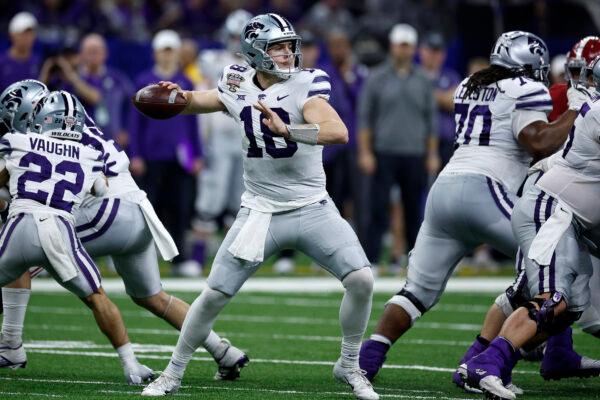 Will Howard (18) of the Kansas State Wildcats throws a pass against the Alabama Crimson Tide during the Allstate Sugar Bowl at Caesars Superdome in New Orleans on Dec. 31, 2022. (Chris Graythen/Getty Images)