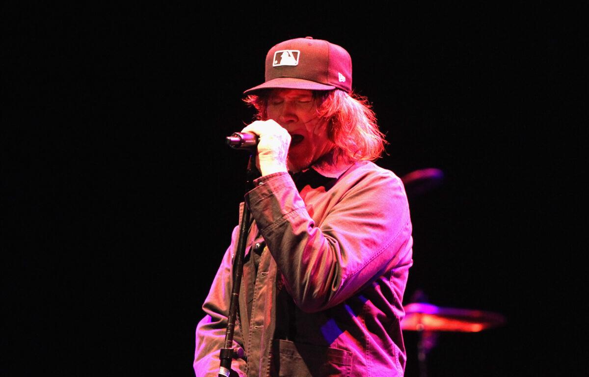 Singer Mark Lanegan performs in Los Angeles, Calif., on May 31, 2012. (Mark Davis/Getty Images)
