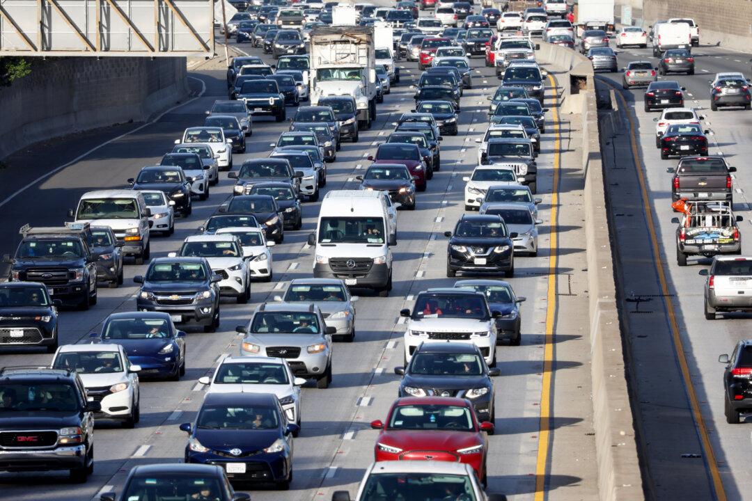 IRS Increases Deductible Costs for Mileage by 3 Cents per Mile in 2023