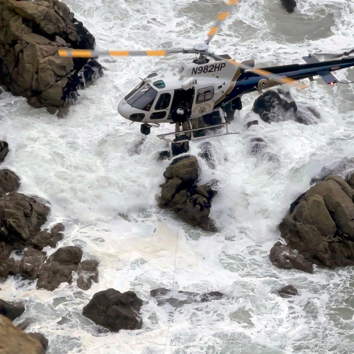 4 Alive in ‘Miracle’ After Car Plunges Off California Cliff