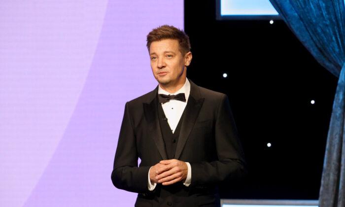 Jeremy Renner Shares Photo From Hospital Bed After Snowplow Accident