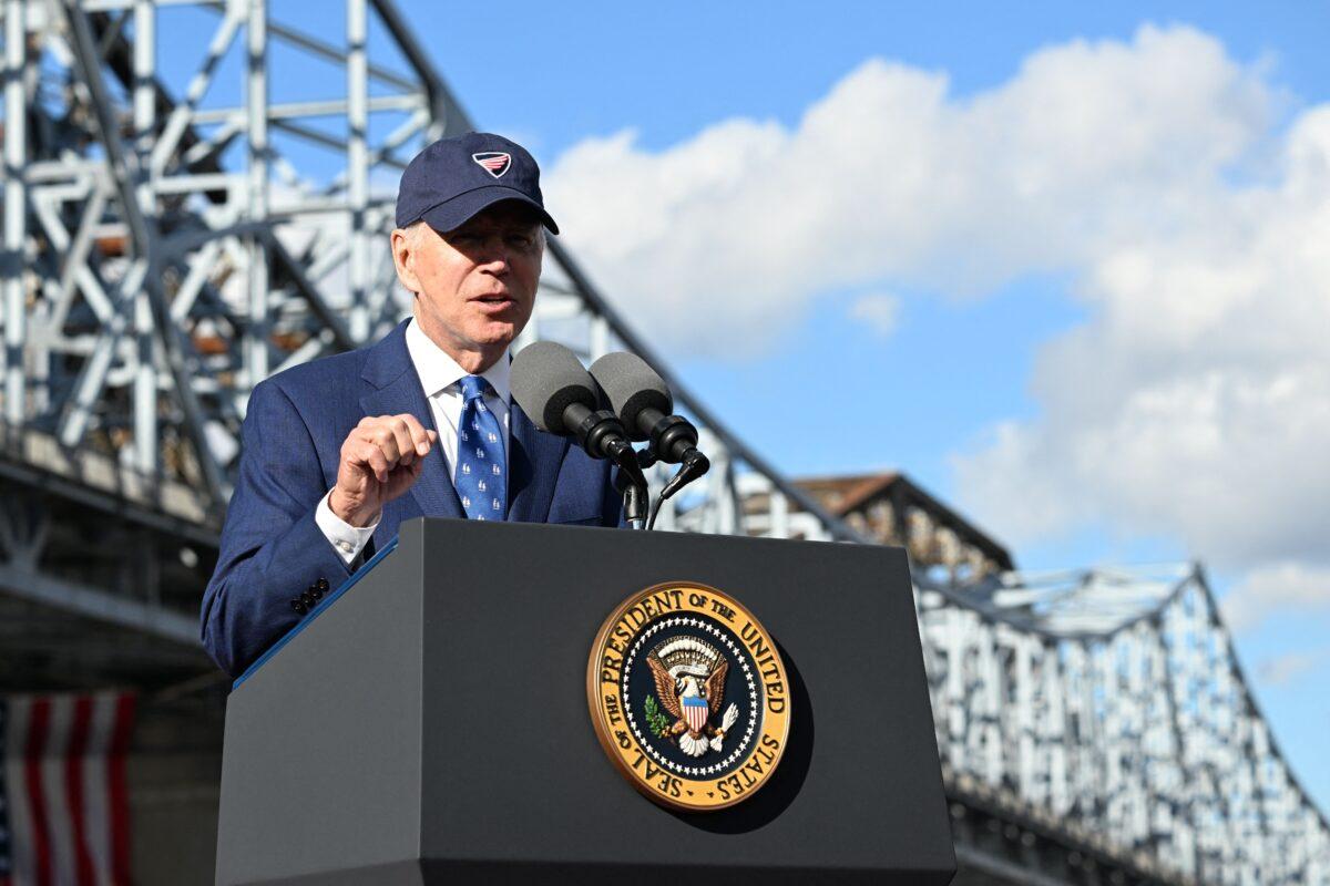 President Joe Biden speaks about the bipartisan infrastructure law in front of the Clay Wade Bailey Bridge in Covington, Ken., on Jan. 4, 2023. (Jim Watson/AFP via Getty Images)