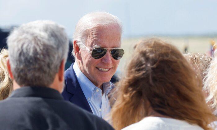 Biden Says He Intends to Visit US–Mexico Border