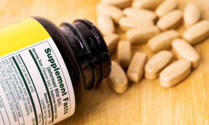 Politicians Make New Attempt to Ban Supplements