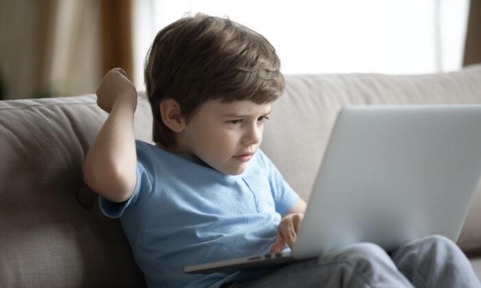 Canadian Study Reveals Link Between Children’s Screen Time and Anxiety, Depression