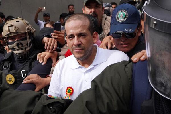 Luis Fernando Camacho, the right-wing governor of Santa Cruz, Bolivia, has been arrested. File photo from 2019. (Javier Mamani/Getty Images)