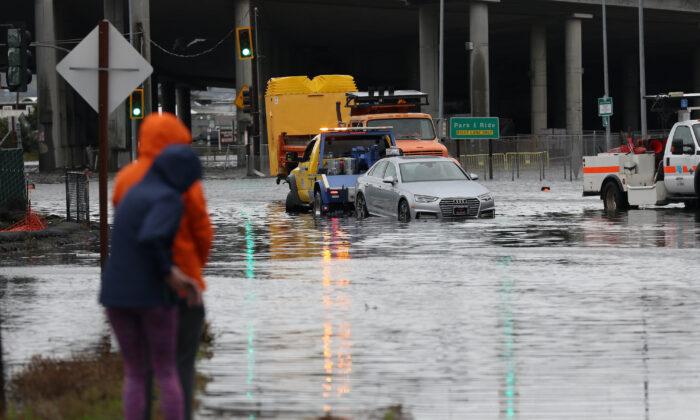 California Storm Death Toll Reaches 17; Another to Hit This Weekend