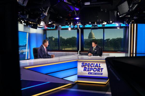 Sen. Joe Manchin (D-W.Va) speaks with Bret Baier during "Special Report With Bret Baier" at FOX News D.C. Bureau on Sept. 13, 2022. (Leigh Vogel/Getty Images)