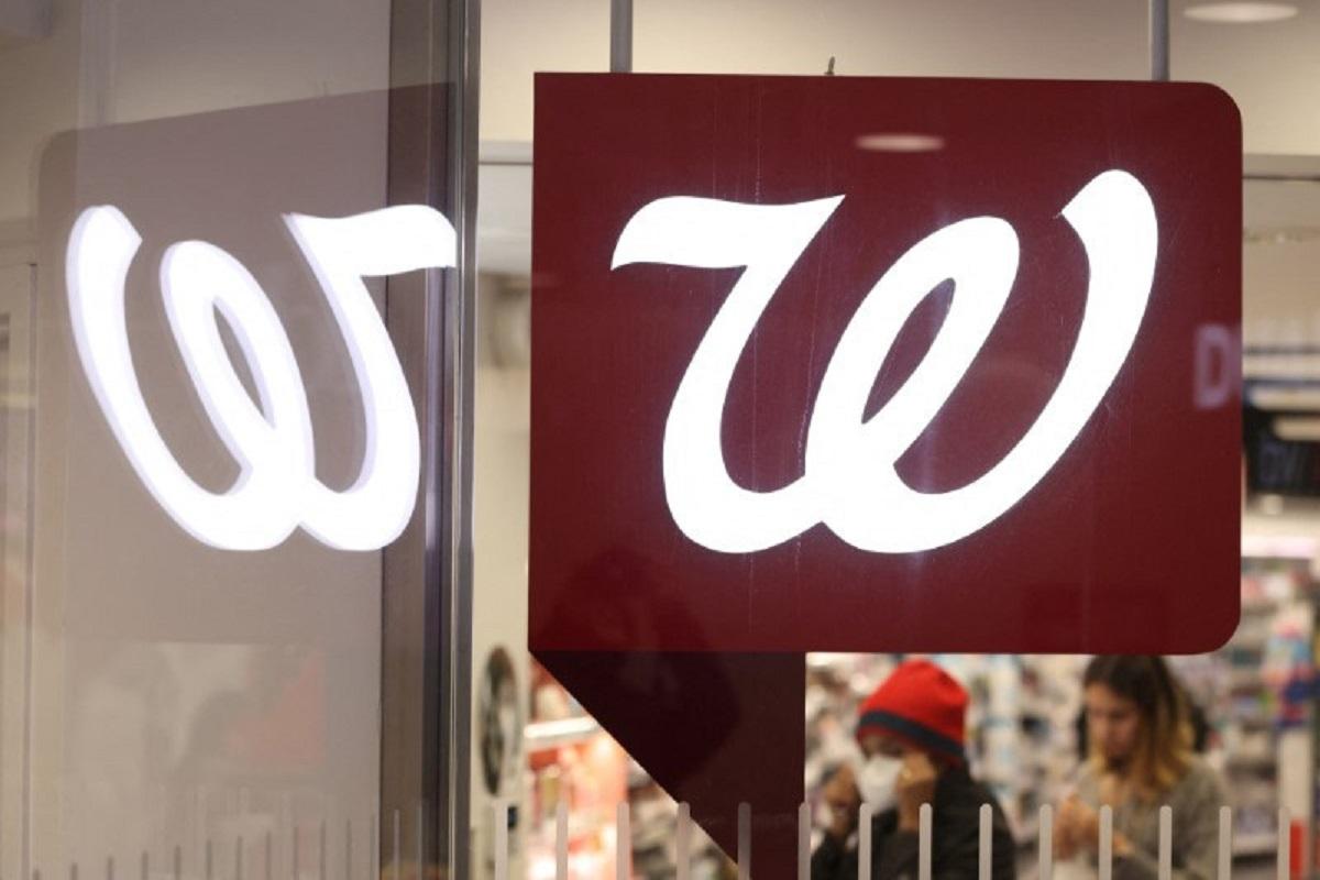 Walgreens to Pause Mergers & Acquisitions Deals, Focus on Healthcare Pivot