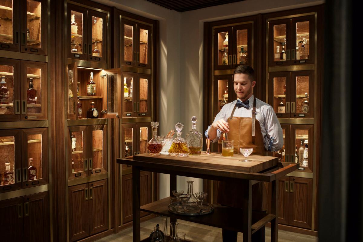 Every bartender at Bayou and Bottle is a Certified Bourbon Steward. (Courtesy of Four Seasons)