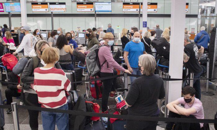 Sunwing ‘Incredibly Sorry’ After Holiday Travel Disruptions Leave Customers Stranded